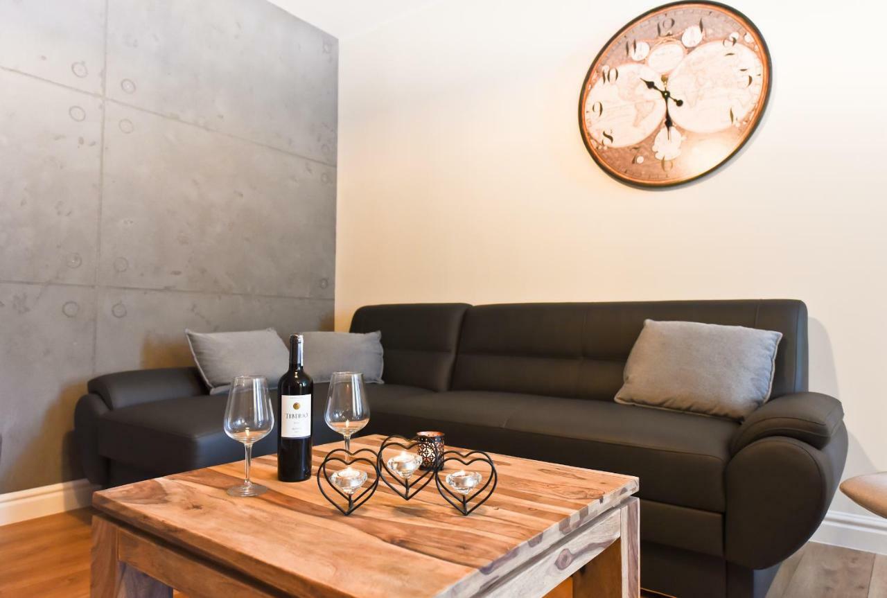 Апартаменты Apartament Starowka 3 Торунь Экстерьер фото